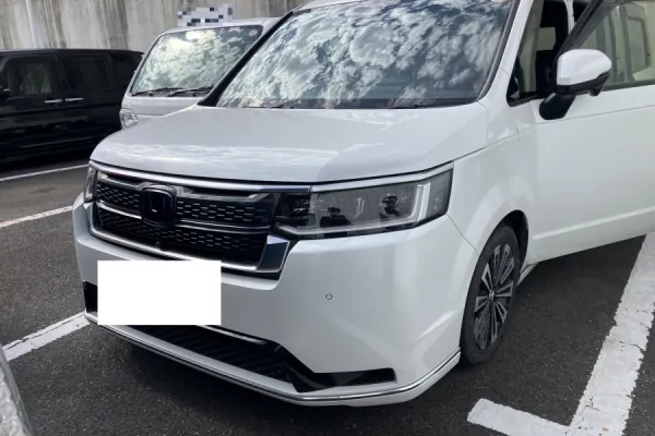 ホンダ ステップワゴン スパーダ ハイブリッド