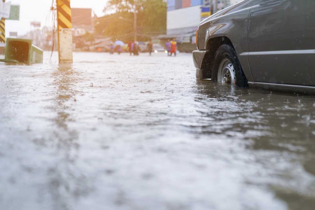 水害によって車が水没した場合の対処法 株式会社はなまる