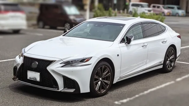 24372995_s | 廃車買取のソコカラ 車高調の選び方