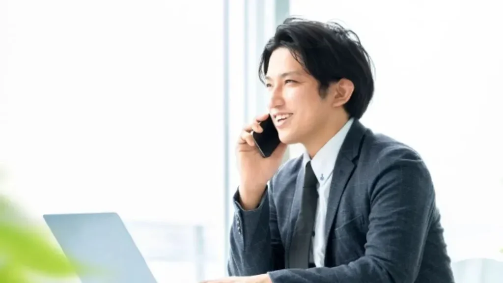 申請・届出の具体的な手順と費用