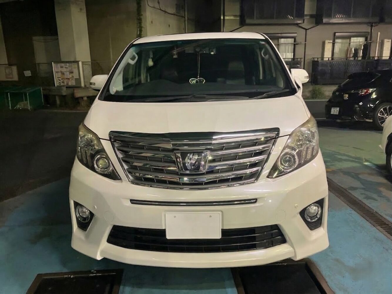 トヨタアルファード(平成26年/2014年)104,398km神奈川県横浜市港北区の買取実績46077|車買取はソコカラ