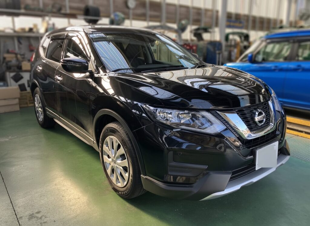 「日産」「エクストレイル」「平成30年/2018年」