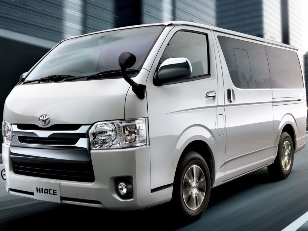 image | 車買取のソコカラ ハイエースバン 買取相場