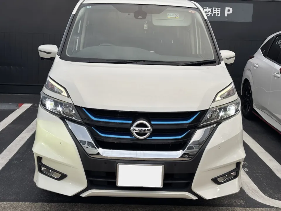セレナ2018年ePOWER | 車買取のソコカラ ソコカラで買取したセレナ2018年ePOWERの写真