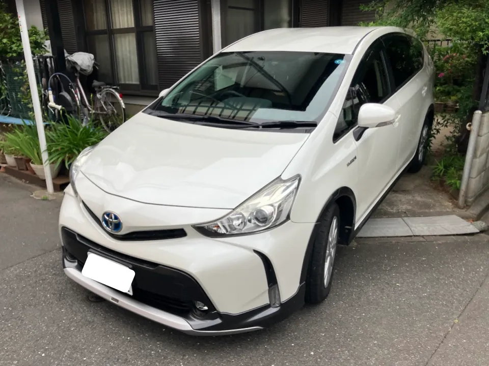 プリウスアルファ買取事例2016年式 | 車買取のソコカラ ソコカラが買取したプリウスアルファ2016年式の写真