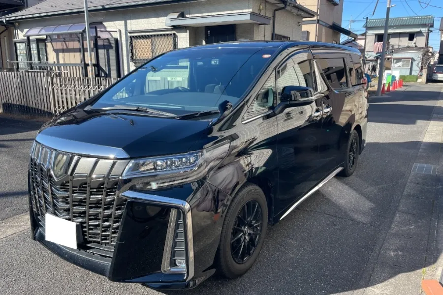 トヨタ_アルファード_2021_33000