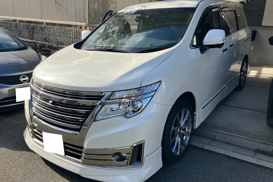日産_エルグランド_2019_28000