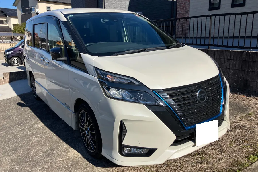 日産_セレナ_20260825_393788