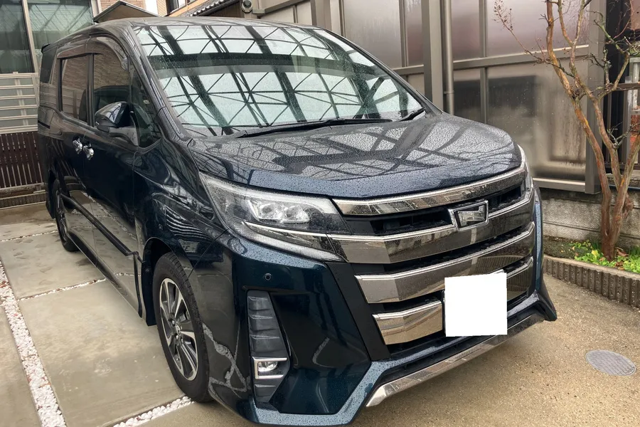 トヨタ_ノア_20260910_414667
