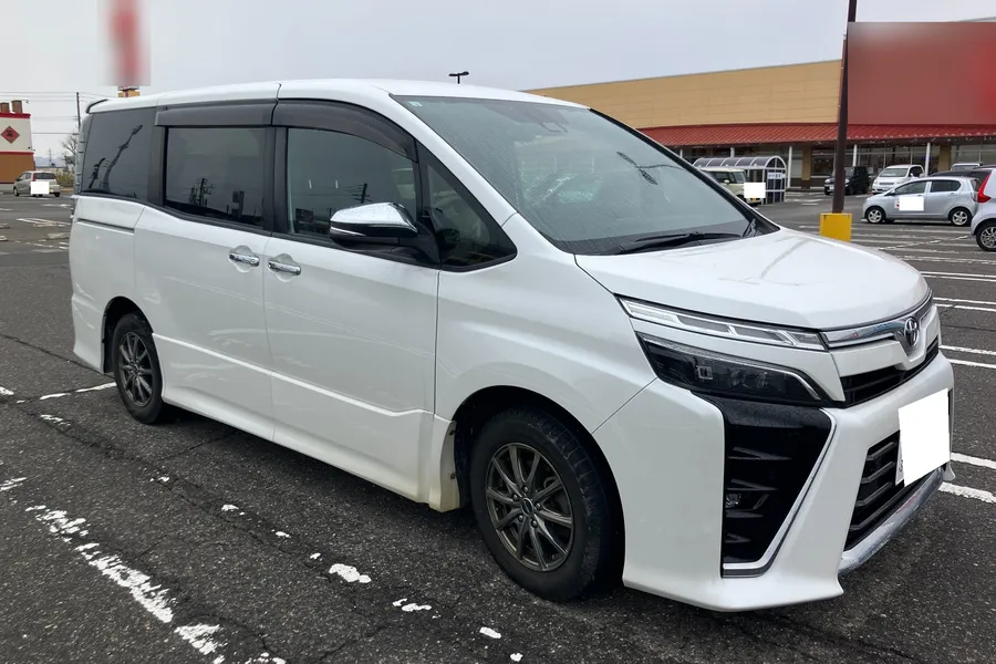 トヨタ ヴォクシー