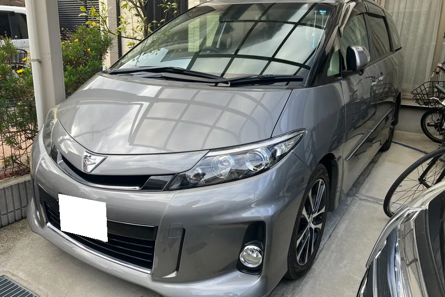 トヨタ_エスティマ_20260910_424979