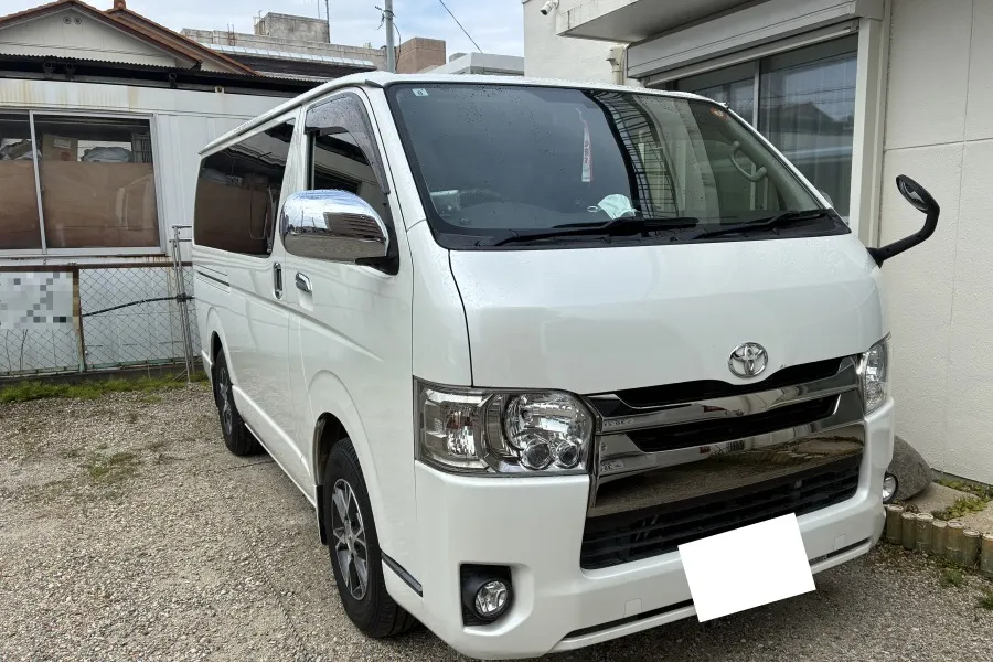 トヨタ_ハイエースバン_20260910_429495