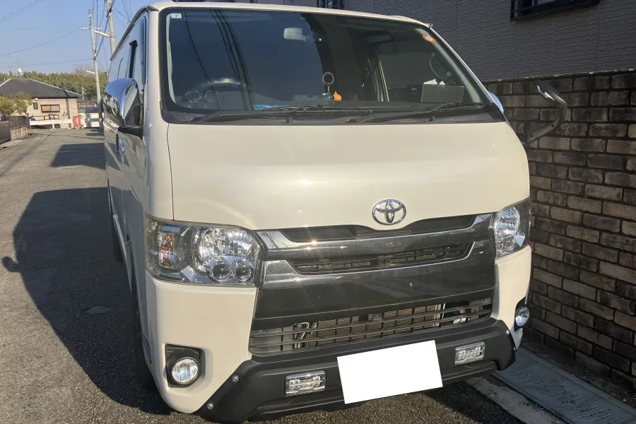 トヨタ_ハイエースバン_20260910_430158