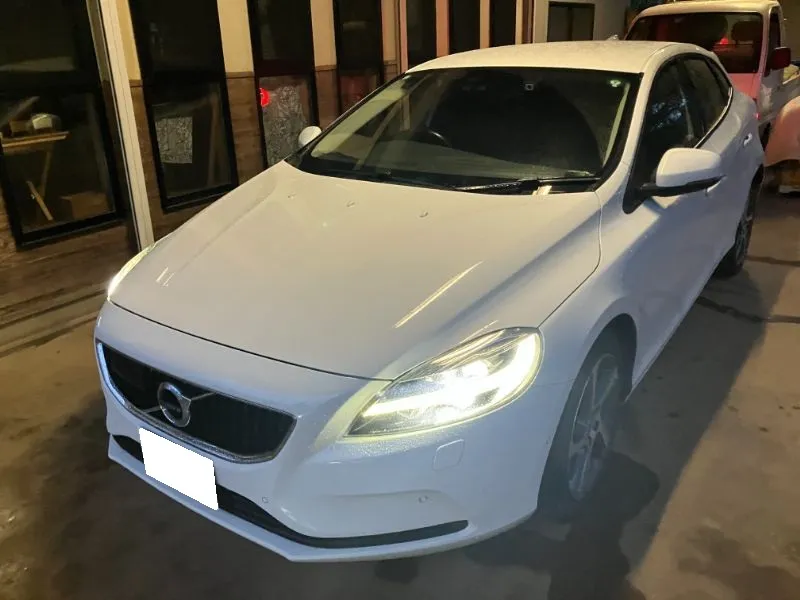ボルボ_V40_20260910_435609