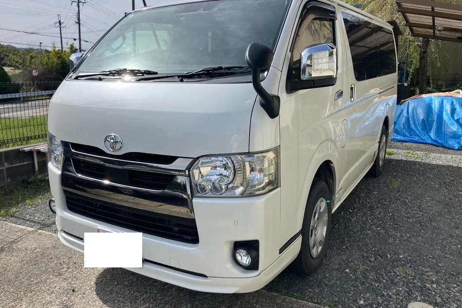 トヨタ_ハイエースバン_20260910_438899
