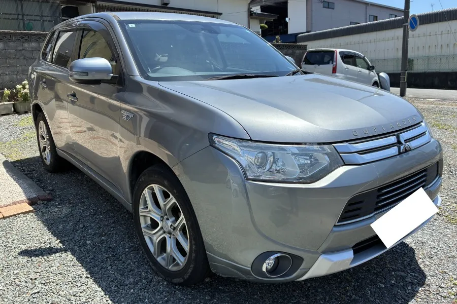 三菱 アウトランダーPHEV