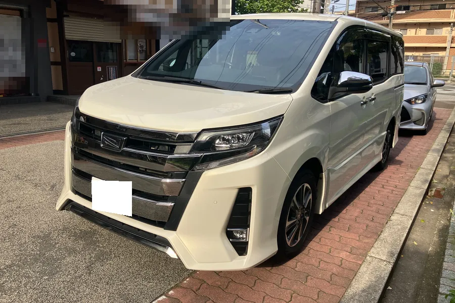 トヨタ_ノア_20260917_430132