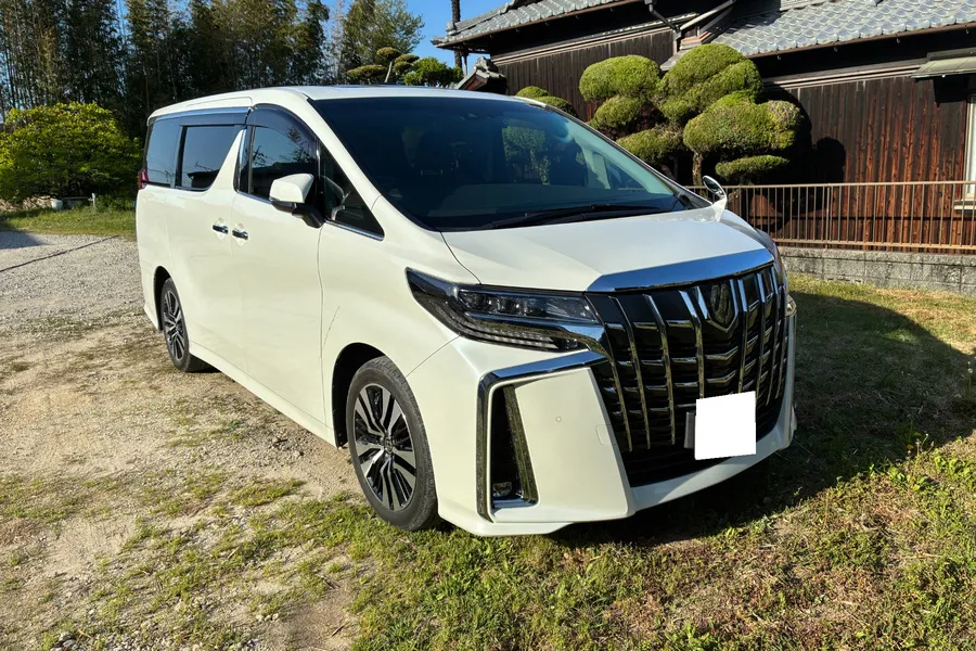 トヨタ_アルファード_20260917_443717