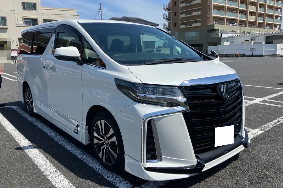トヨタ_アルファード_20260917_444980
