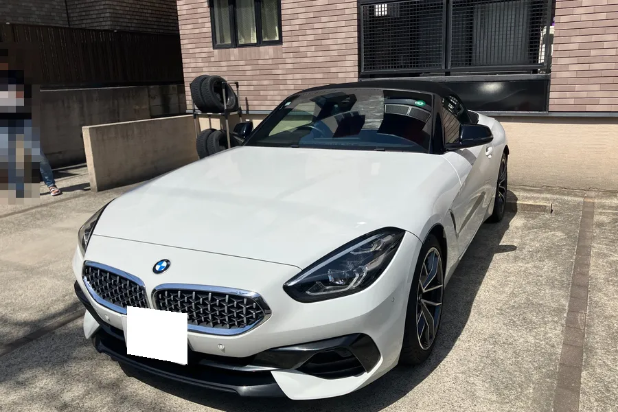 BMW_Z4_20260917_445652