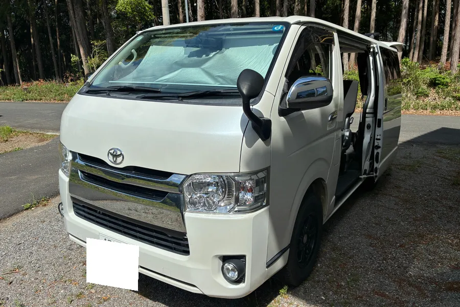 トヨタ_ハイエースバン_20260917_447114
