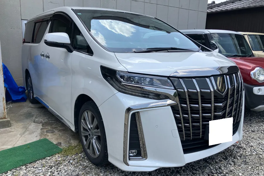 トヨタ_アルファード_20260917_448572