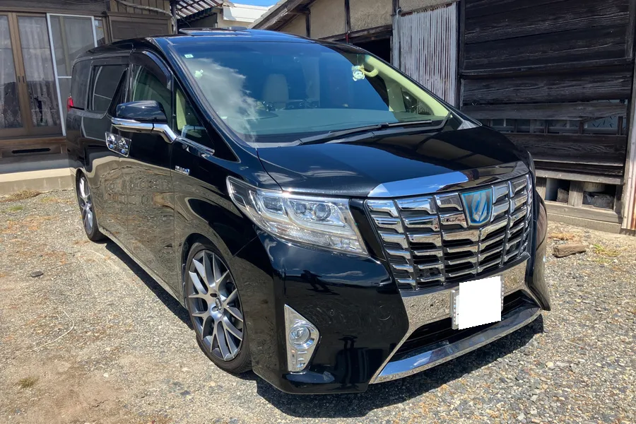 トヨタ_アルファード_20260917_454217