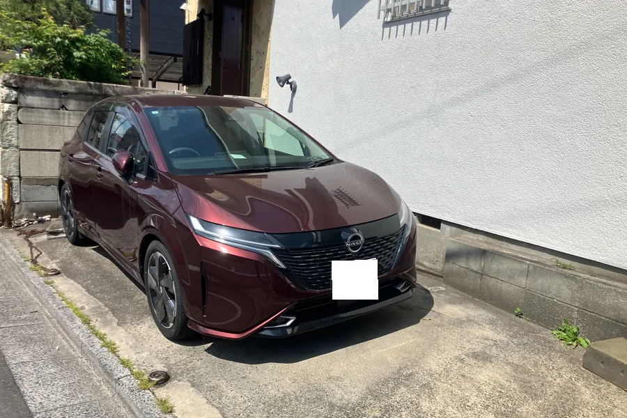 日産_オーラ_20260917_454907