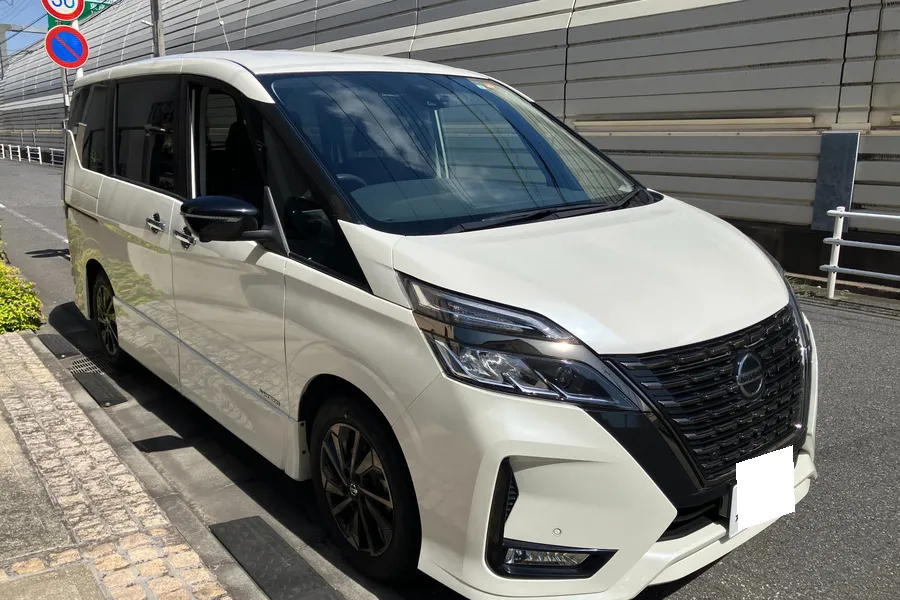 日産_セレナ_20260917_455675