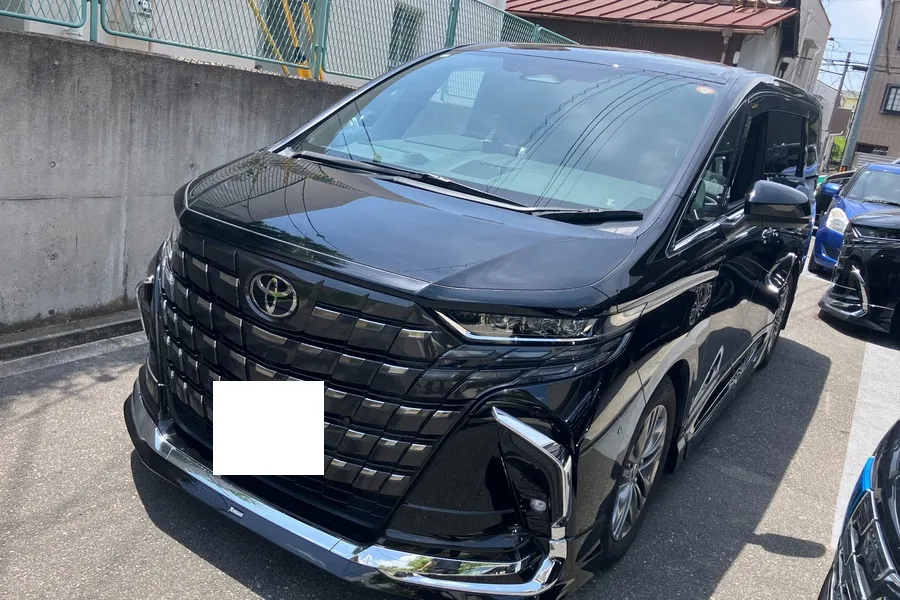 トヨタ_アルファード_20260917_456880