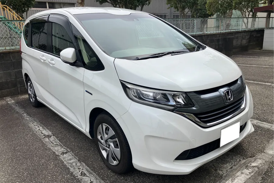 ホンダ_フリード_20261007_428545