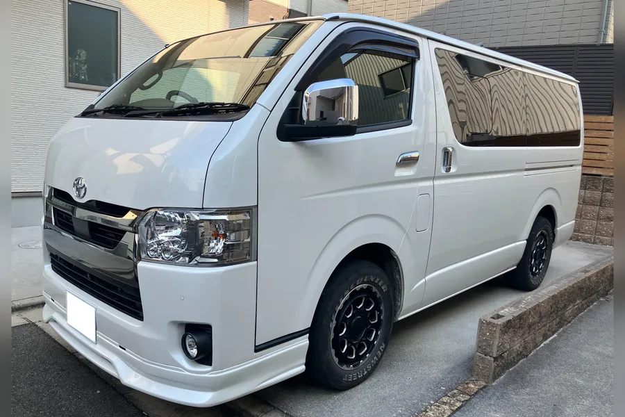 トヨタ ハイエースバン