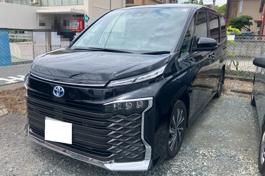 トヨタ_ヴォクシー ハイブリッド_20261007_463578