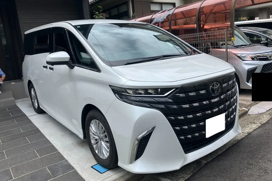 トヨタ_アルファード ハイブリッド_20261007_468369