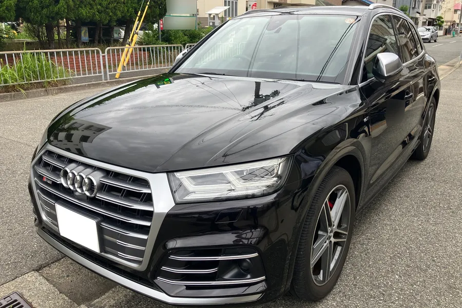 アウディ_SQ5_20261007_480419
