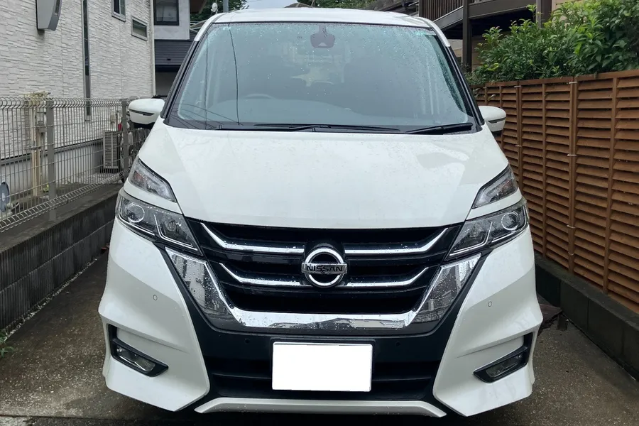 日産_セレナ_20261007_484498