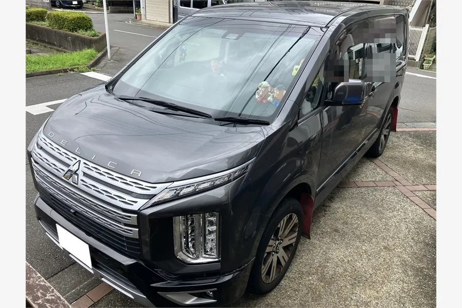 三菱 デリカ D5