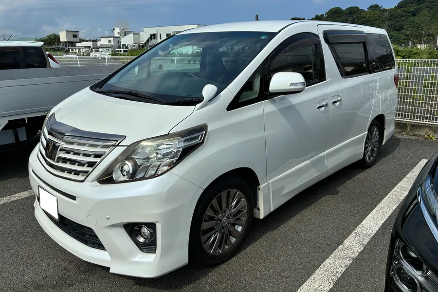 トヨタ_アルファード_20261007_497133